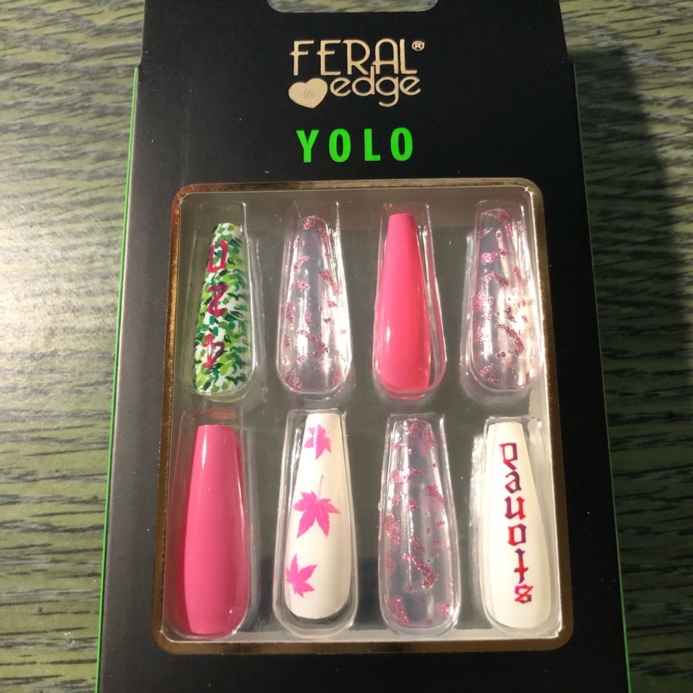 Feral Edge Press-on Glue-on Long Coffin Nails 24pcs